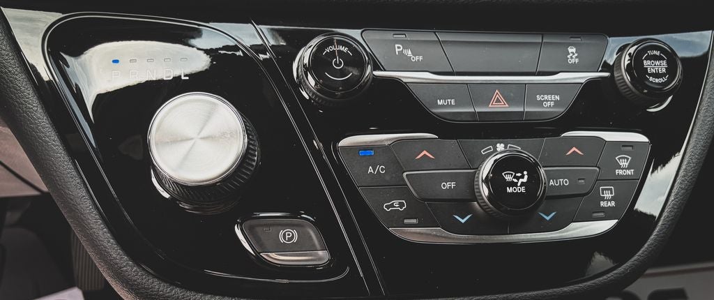 2019 Chrysler Pacifica Hybrid Limited