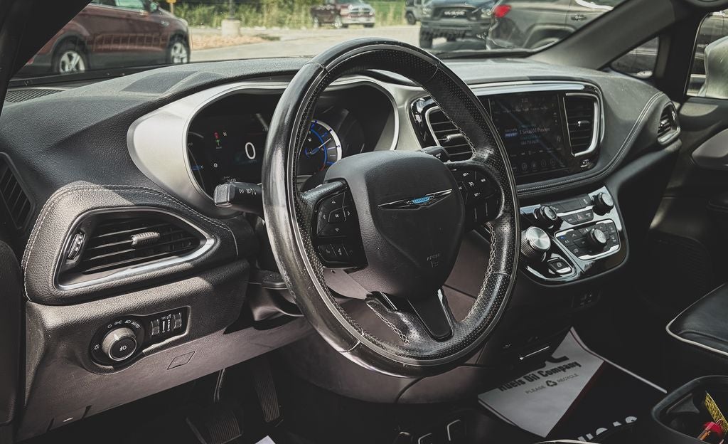 2019 Chrysler Pacifica Hybrid Limited