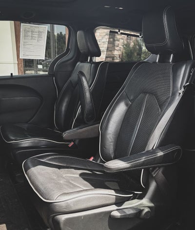2019 Chrysler Pacifica Hybrid Limited