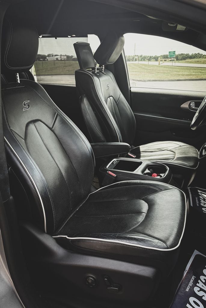 2019 Chrysler Pacifica Hybrid Limited