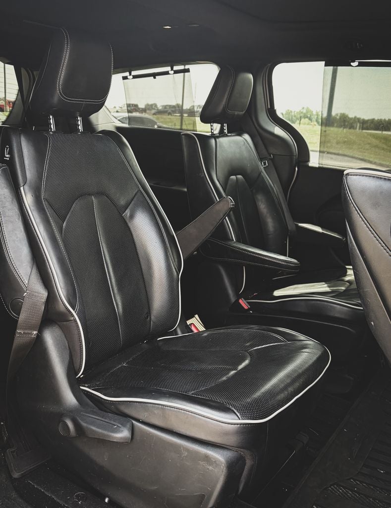 2019 Chrysler Pacifica Hybrid Limited