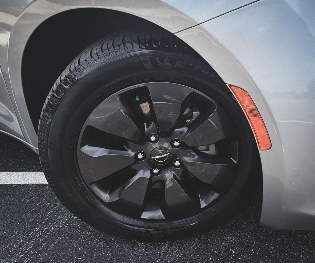 2019 Chrysler Pacifica Hybrid Limited