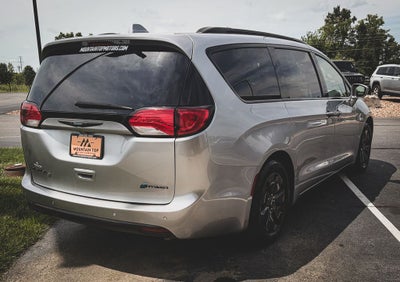 2019 Chrysler Pacifica Hybrid Limited