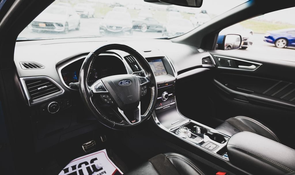 2019 Ford Edge ST