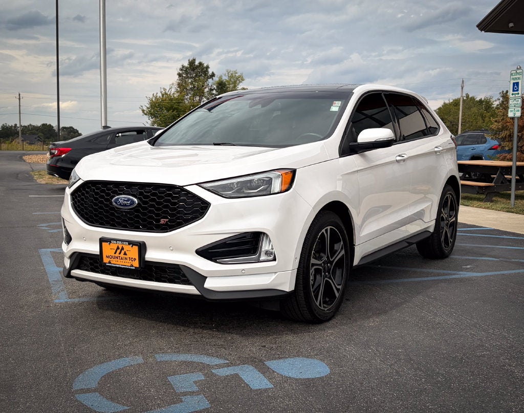 2019 Ford Edge ST
