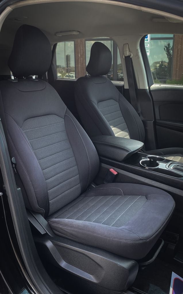 2017 Ford Edge SE