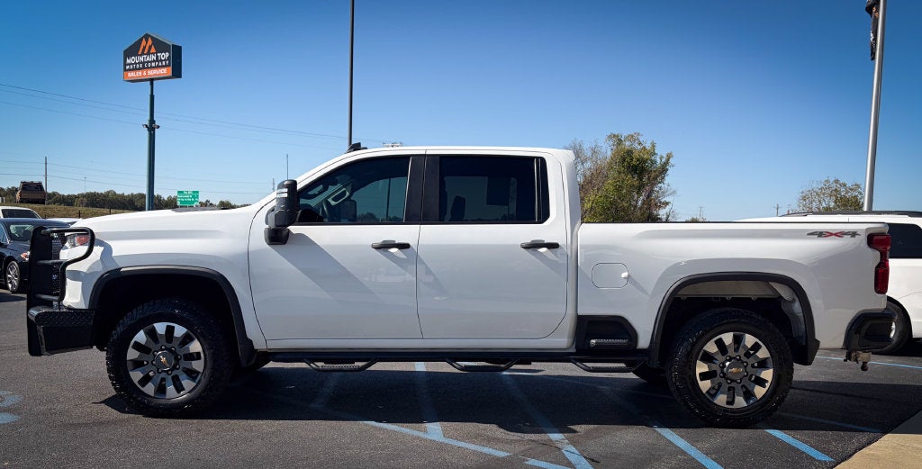 2023 Chevrolet Silverado 2500HD Custom