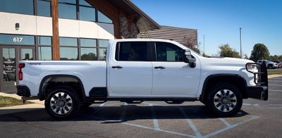 2023 Chevrolet Silverado 2500HD Custom
