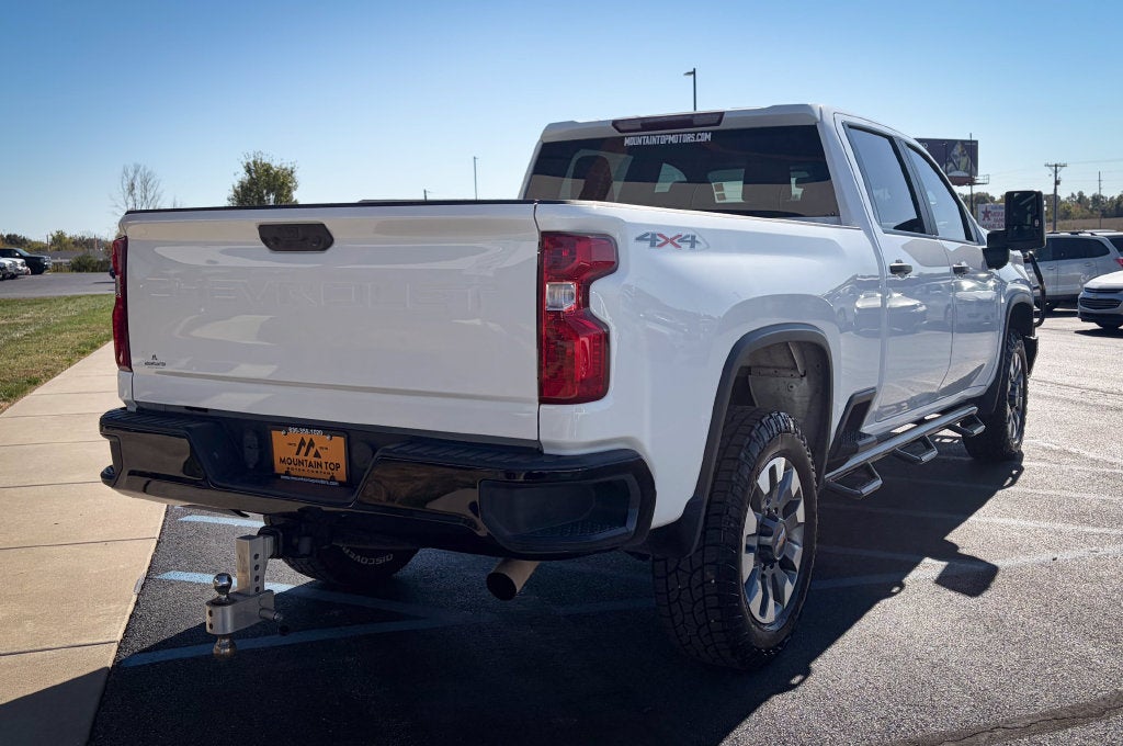 2023 Chevrolet Silverado 2500HD Custom