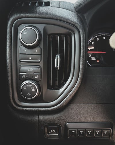 2022 Chevrolet Silverado 2500HD Custom