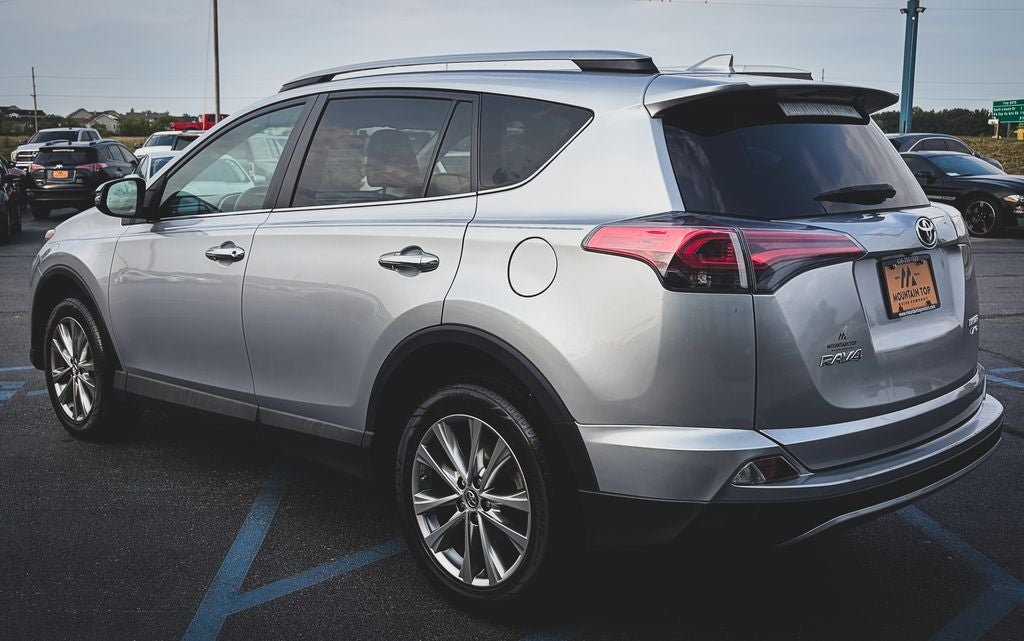 2017 Toyota RAV4 Limited