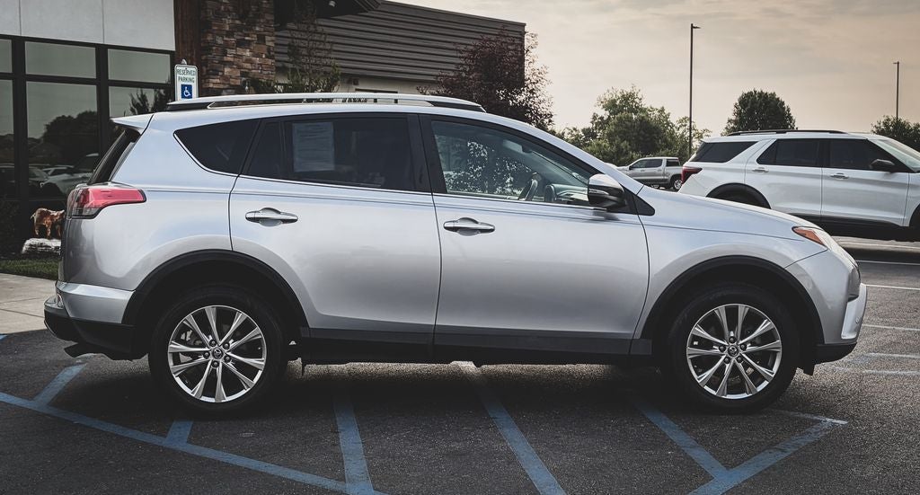 2017 Toyota RAV4 Limited