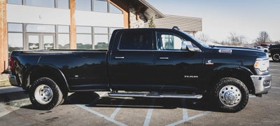 2022 RAM 3500 Laramie