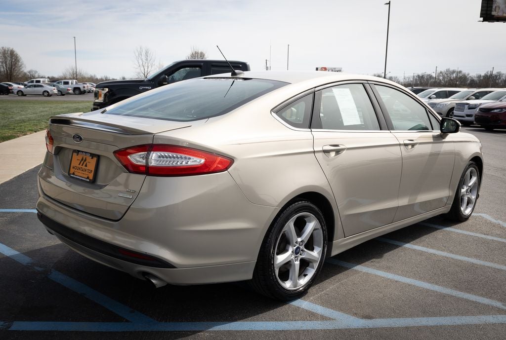 2015 Ford Fusion SE