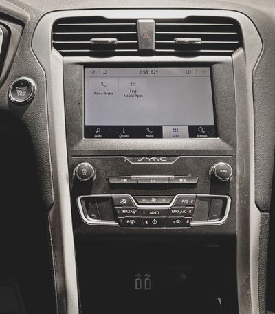 2020 Ford Fusion SE