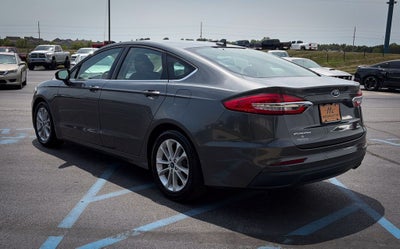 2020 Ford Fusion SE