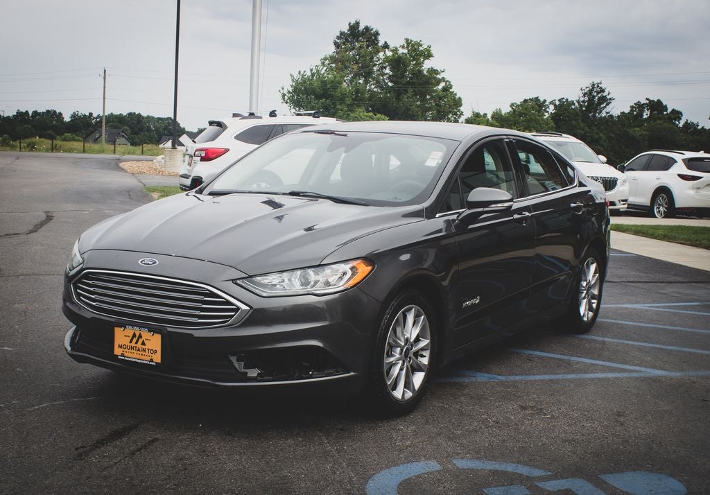 2017 Ford Fusion Hybrid SE