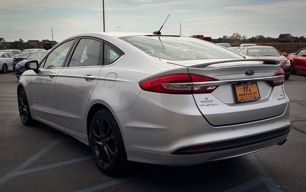 2018 Ford Fusion Hybrid SE