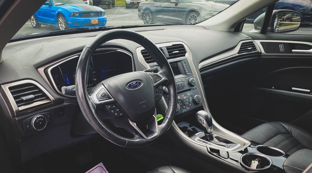 2013 Ford Fusion Hybrid SE