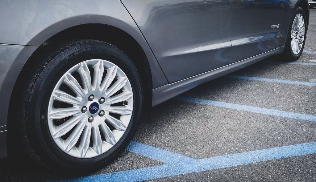2013 Ford Fusion Hybrid SE