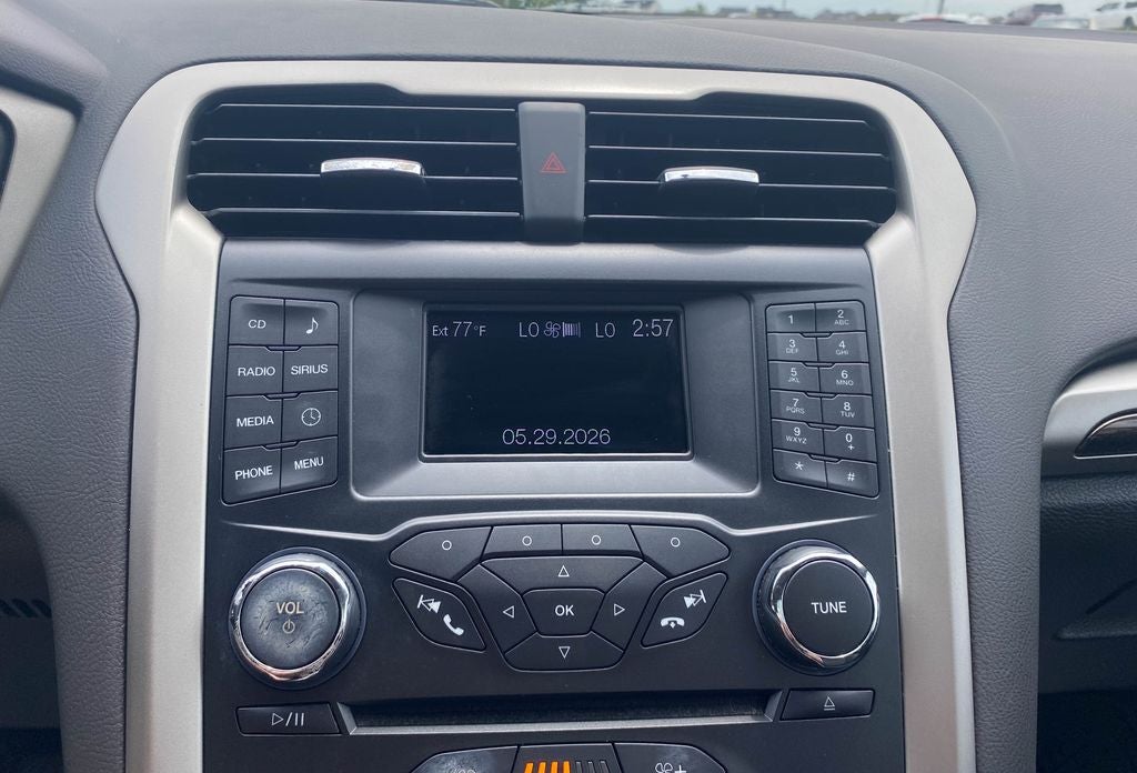 2013 Ford Fusion Hybrid SE