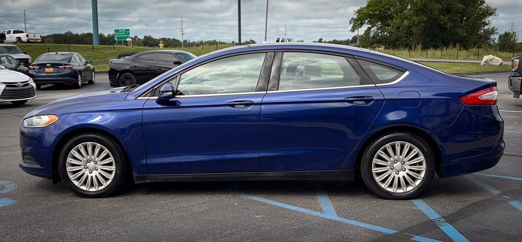 2016 Ford Fusion Hybrid SE