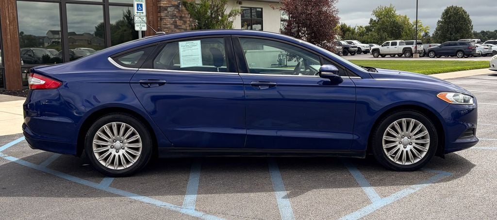 2016 Ford Fusion Hybrid SE