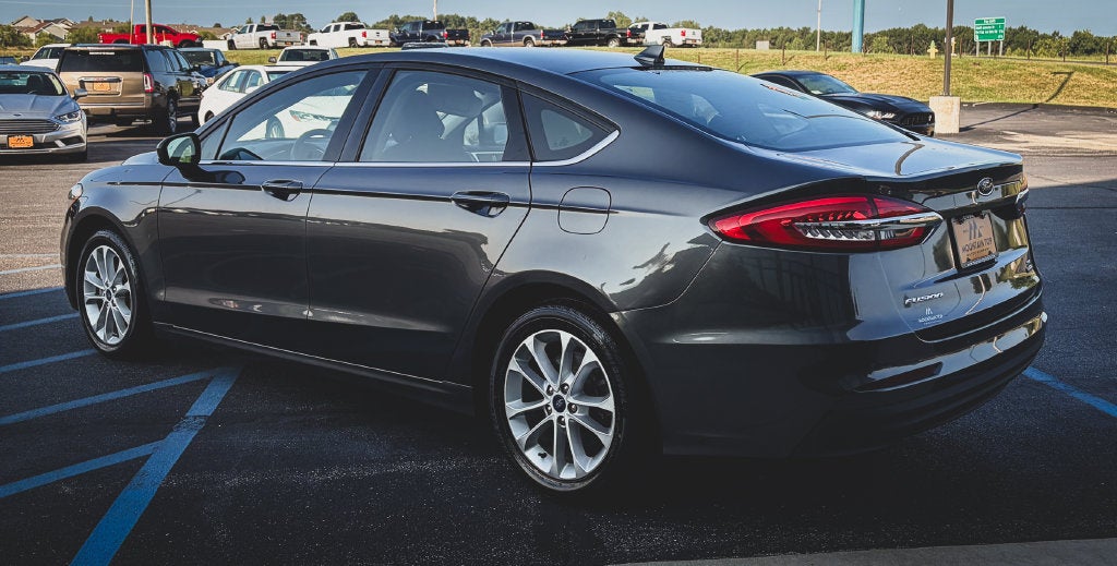 2020 Ford Fusion Hybrid SE
