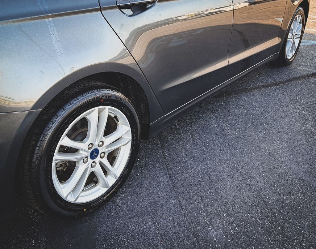 2020 Ford Fusion Hybrid SE