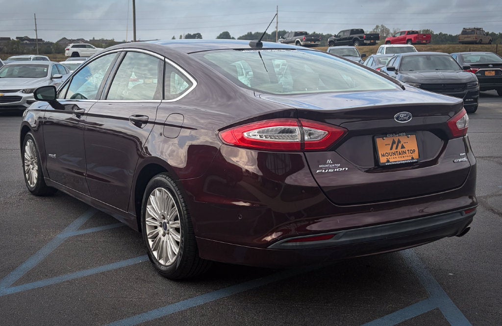 2013 Ford Fusion Hybrid SE