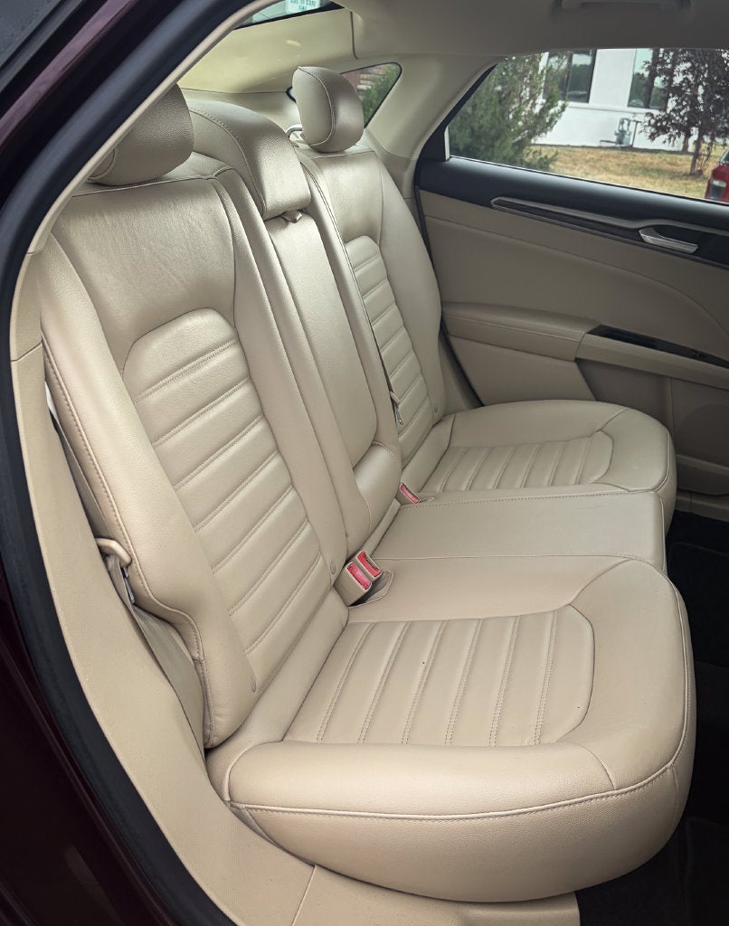 2013 Ford Fusion Hybrid SE