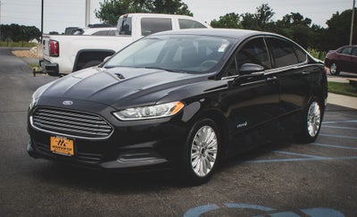 2016 Ford Fusion Hybrid SE