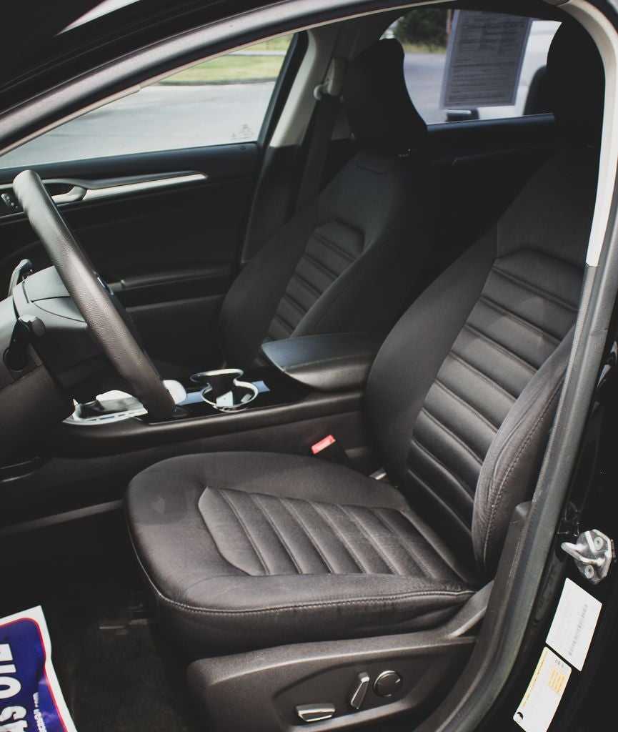 2016 Ford Fusion Hybrid SE