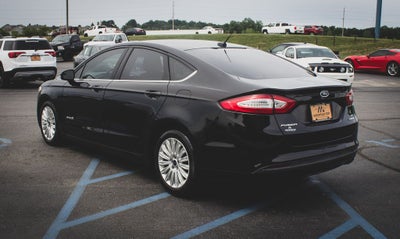 2016 Ford Fusion Hybrid SE