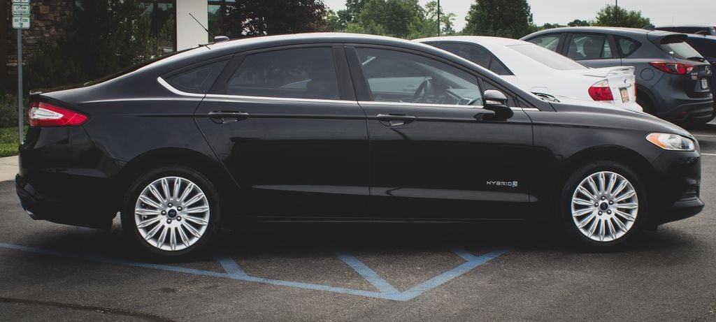 2016 Ford Fusion Hybrid SE