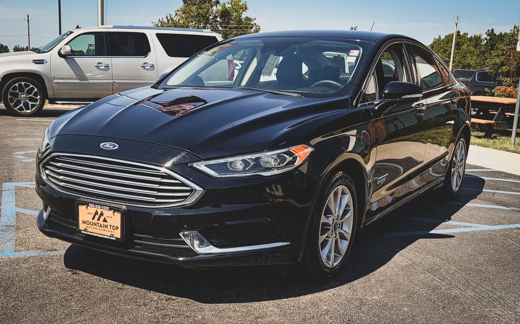 2018 Ford Fusion Energi SE Luxury