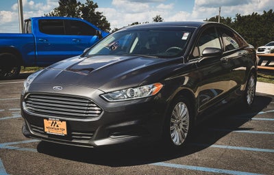 2016 Ford Fusion Hybrid S