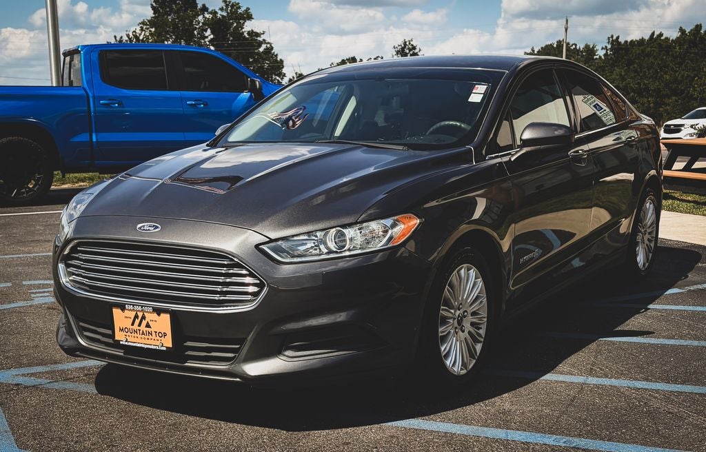 2016 Ford Fusion Hybrid S