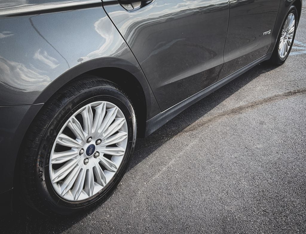 2016 Ford Fusion Hybrid S