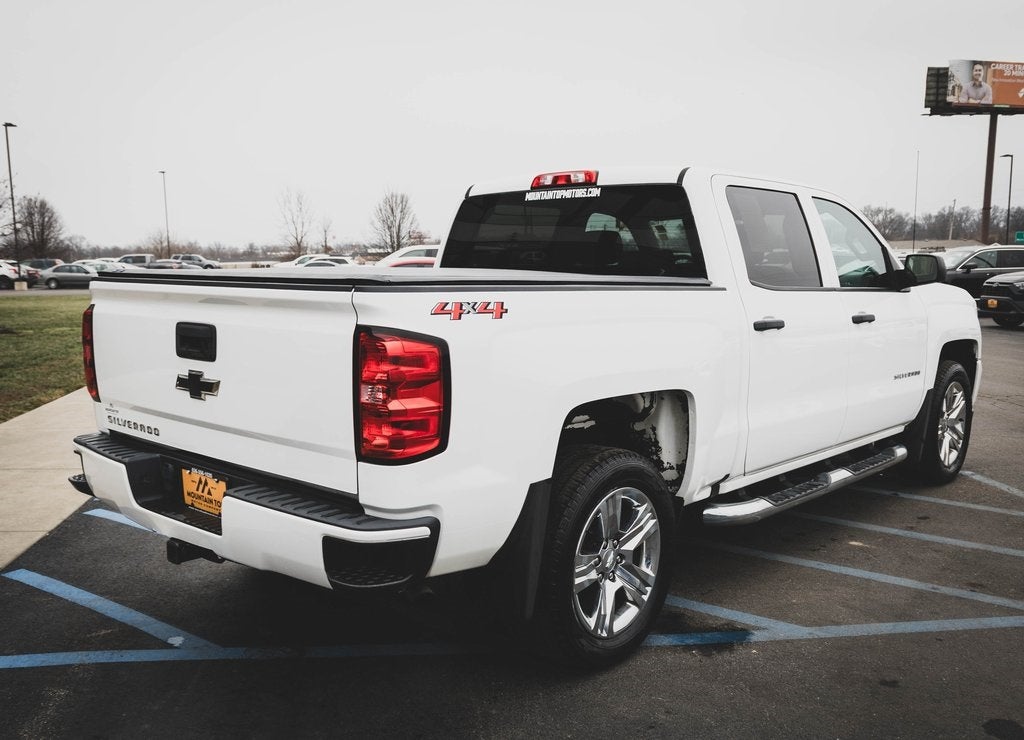 2018 Chevrolet Silverado 1500 Custom