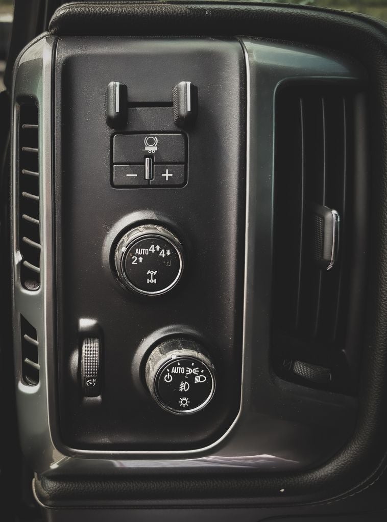 2017 Chevrolet Silverado 1500 LTZ 1LZ