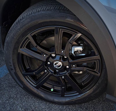 2021 Nissan Kicks SR