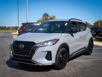 2021 Nissan Kicks SR