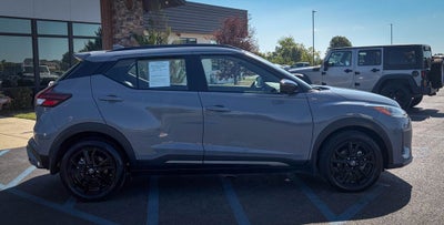 2021 Nissan Kicks SR