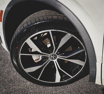 2022 Volkswagen Tiguan 2.0T SEL R-Line