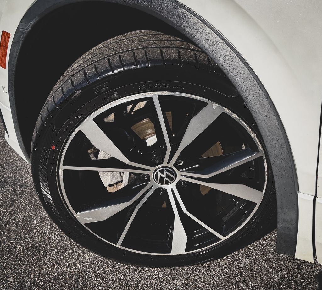 2022 Volkswagen Tiguan 2.0T SEL R-Line