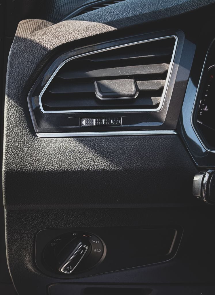 2022 Volkswagen Tiguan 2.0T SEL R-Line