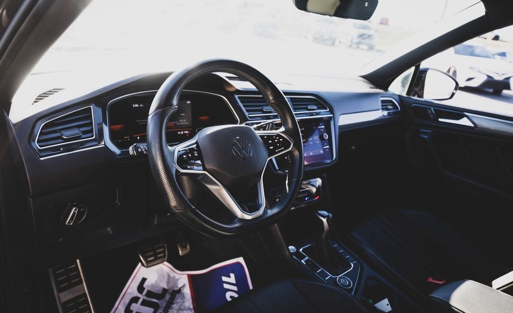 2022 Volkswagen Tiguan 2.0T SE R-Line Black