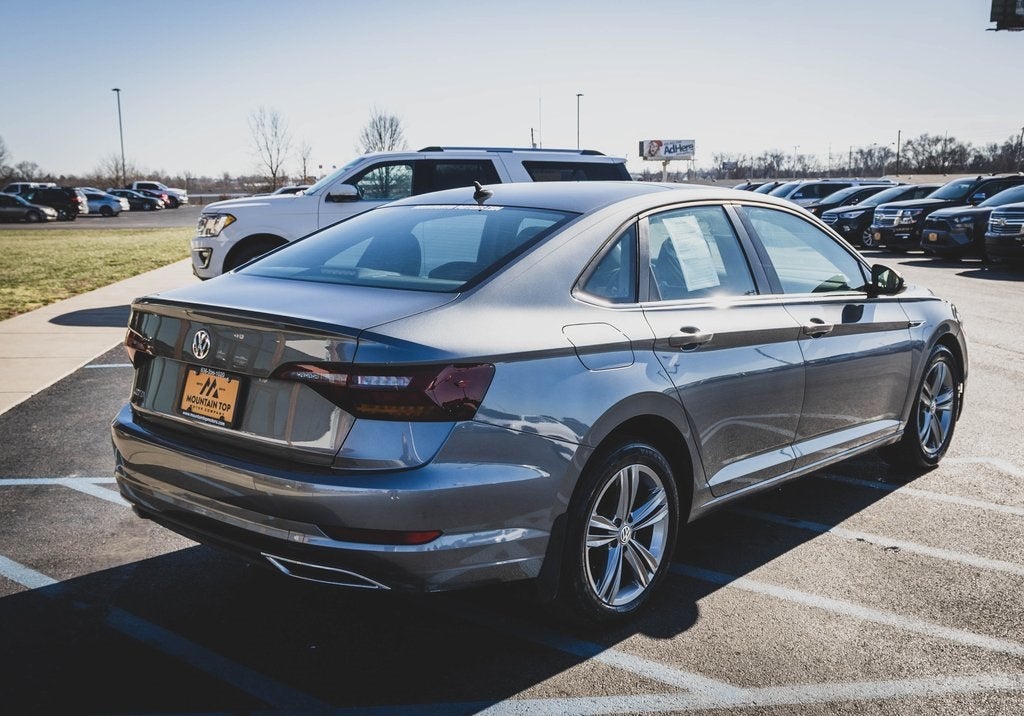 2019 Volkswagen Jetta R-Line