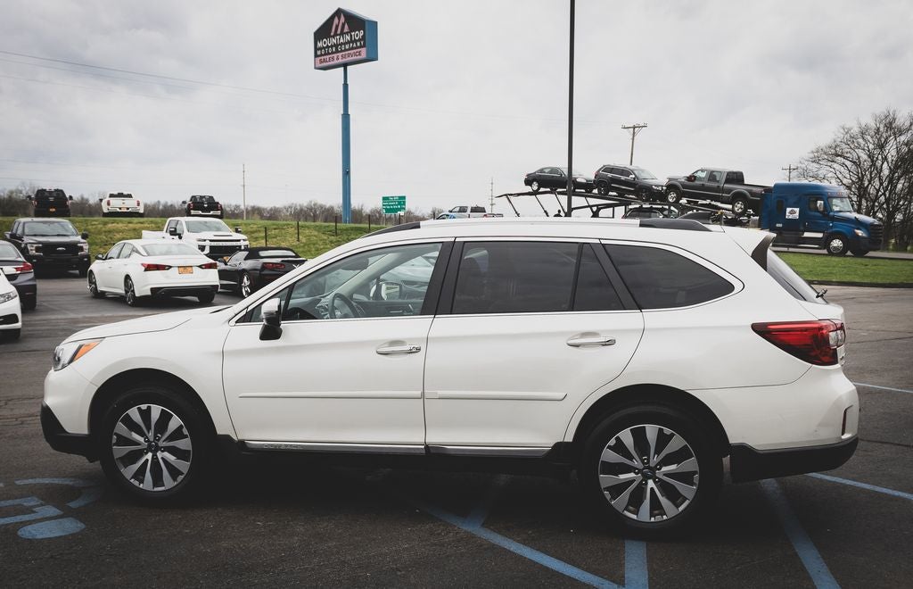 2017 Subaru Outback 2.5i Touring